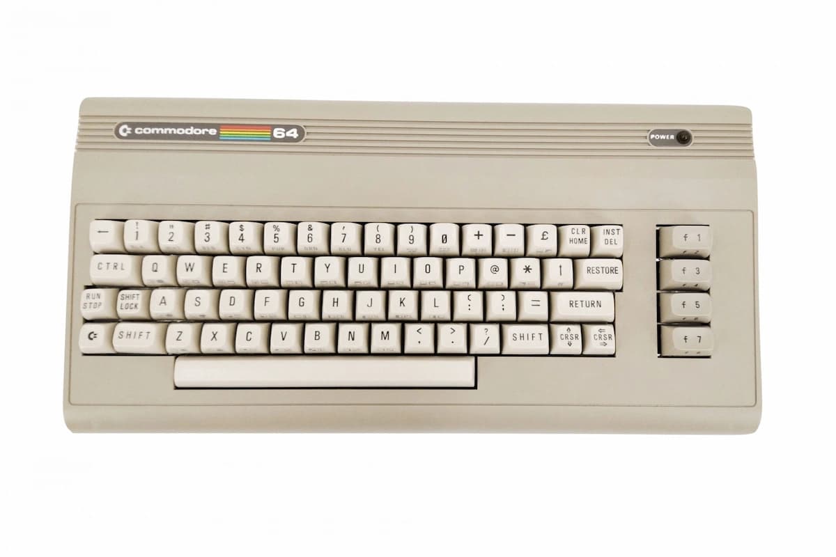 Commodore 64G, the rare 1987 model in a redesigned beige case