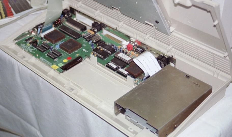 Commodore 65 prototype PCB, showing the custom CSG 4510 processor and VIC-III chip
