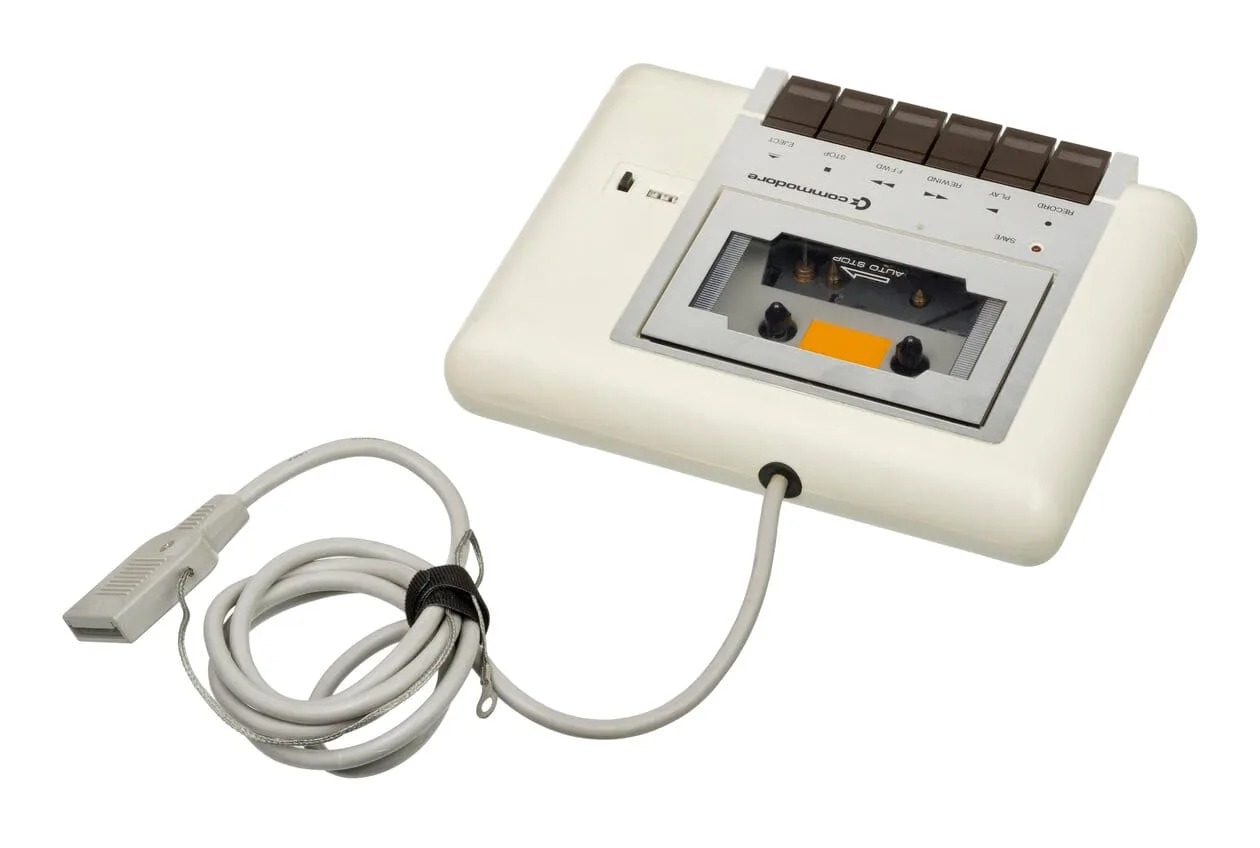 Commodore Datasette 1530 with its connecting cable for the C64